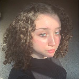 Meet your Posher, Tara